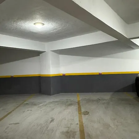 Skyline Apartment