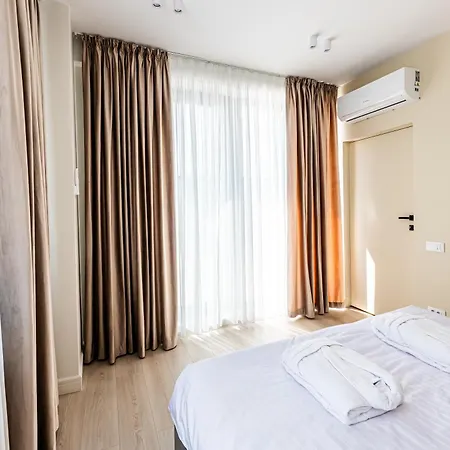 Skyline Apartment Bucharest